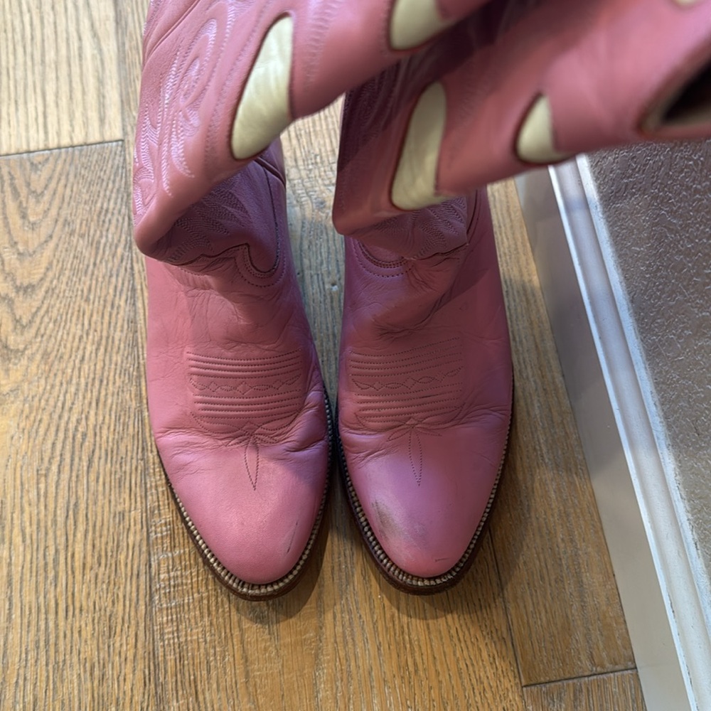 Cowboy City LIMITED EDITION Cheek Heart Boot - Picture 13 of 15